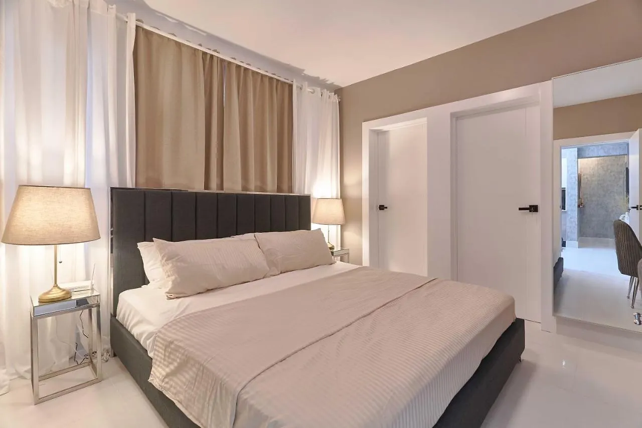 Luxury Apt Design In Piantini Shalom Tower Apartment Santo Domingo 0*,  Dominican Republic